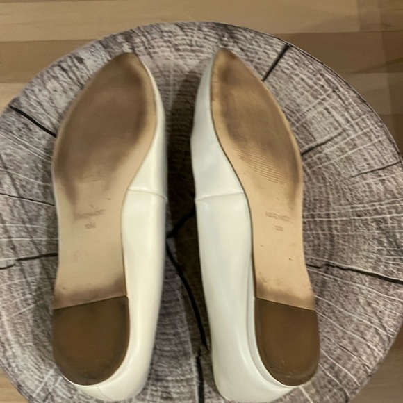 EUC Nine West White Ballet Flats with Pointed Toe - Picture 3 of 9